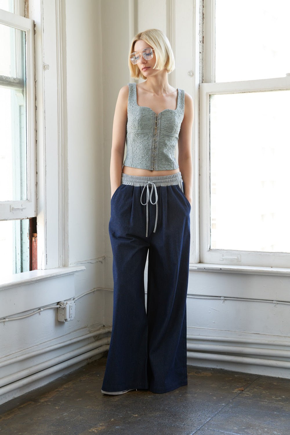 THROUGH THE LOOKING WOVEN TOP - Mack & Harvie