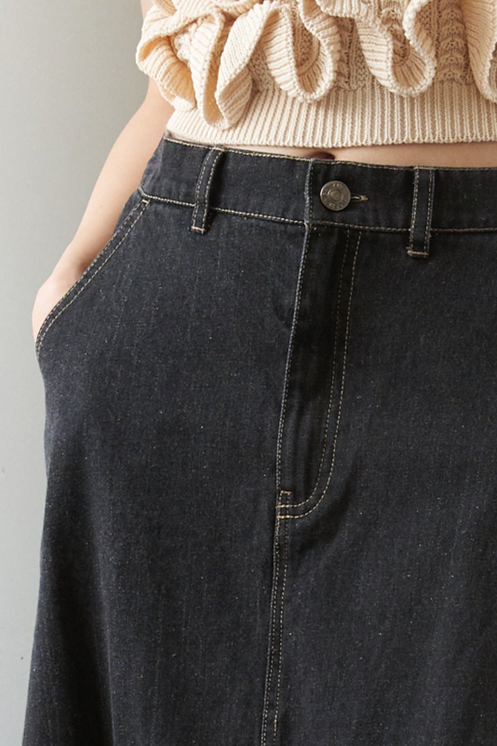 TRADING SECRETS DENIM SKIRT - Mack & Harvie