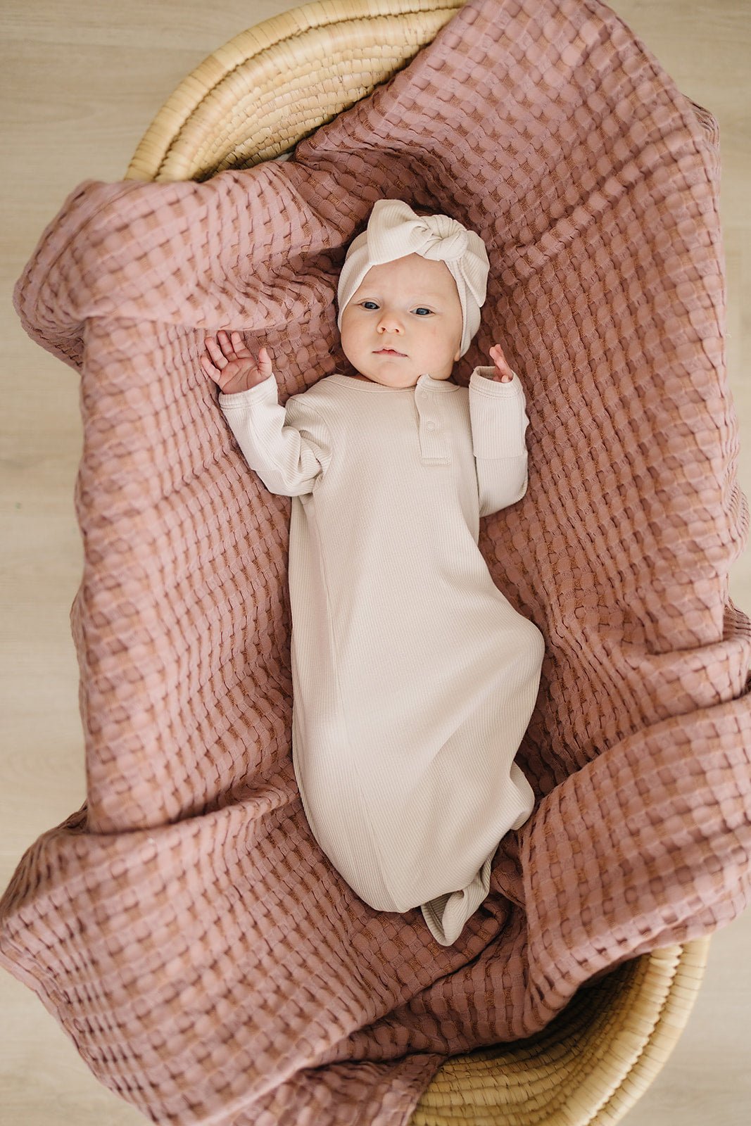 Vanilla Organic Cotton Ribbed Knot Gown - Mack & Harvie