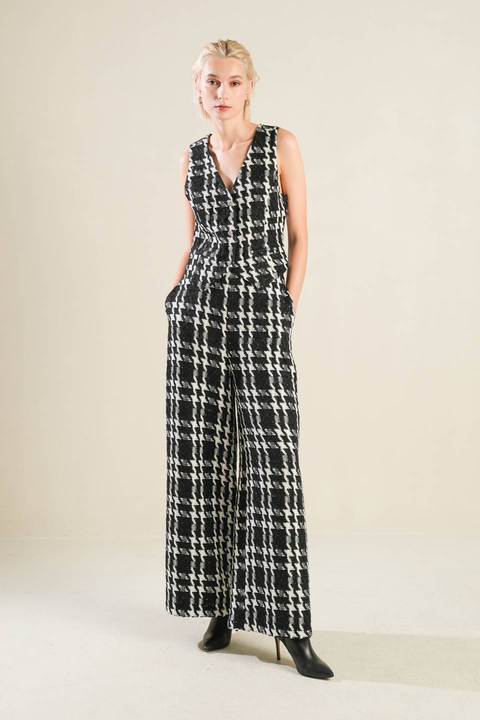 WHEN I'M WITH YOU TWEED VEST - Mack & Harvie