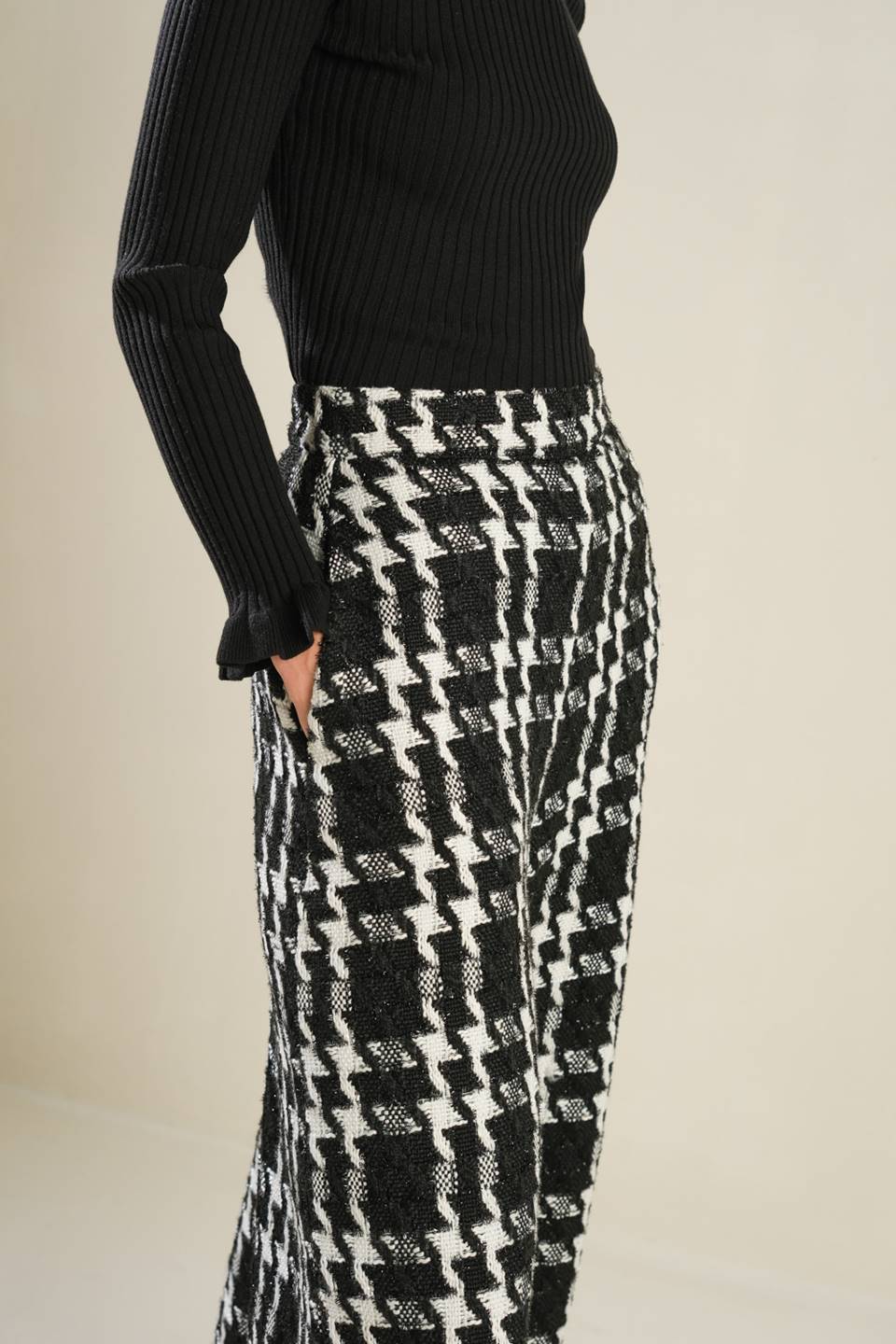WHEN I'M WITH YOU WOVEN PANTS - Mack & Harvie
