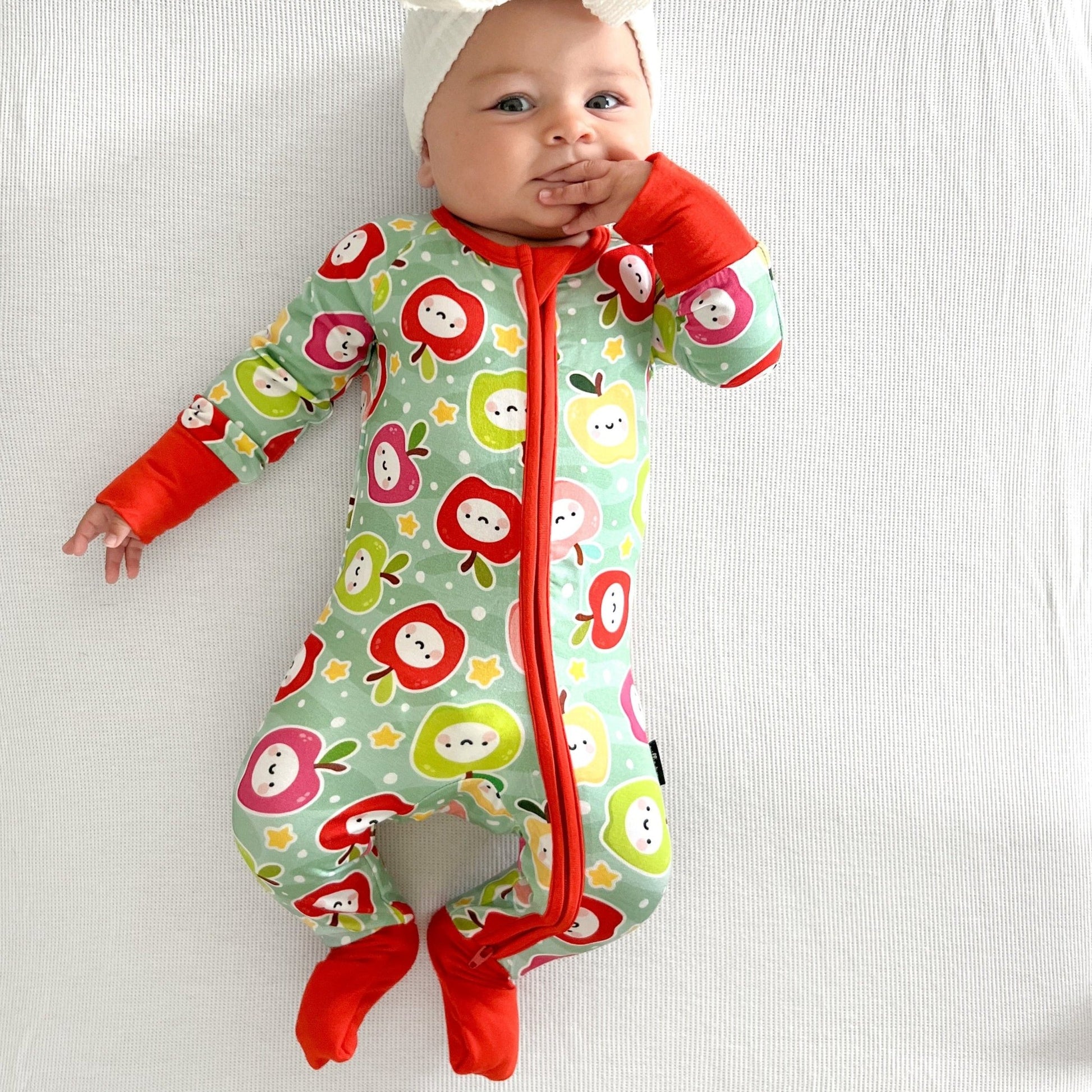 ZIP ROMPER - Kawaii Apple - Mack & Harvie
