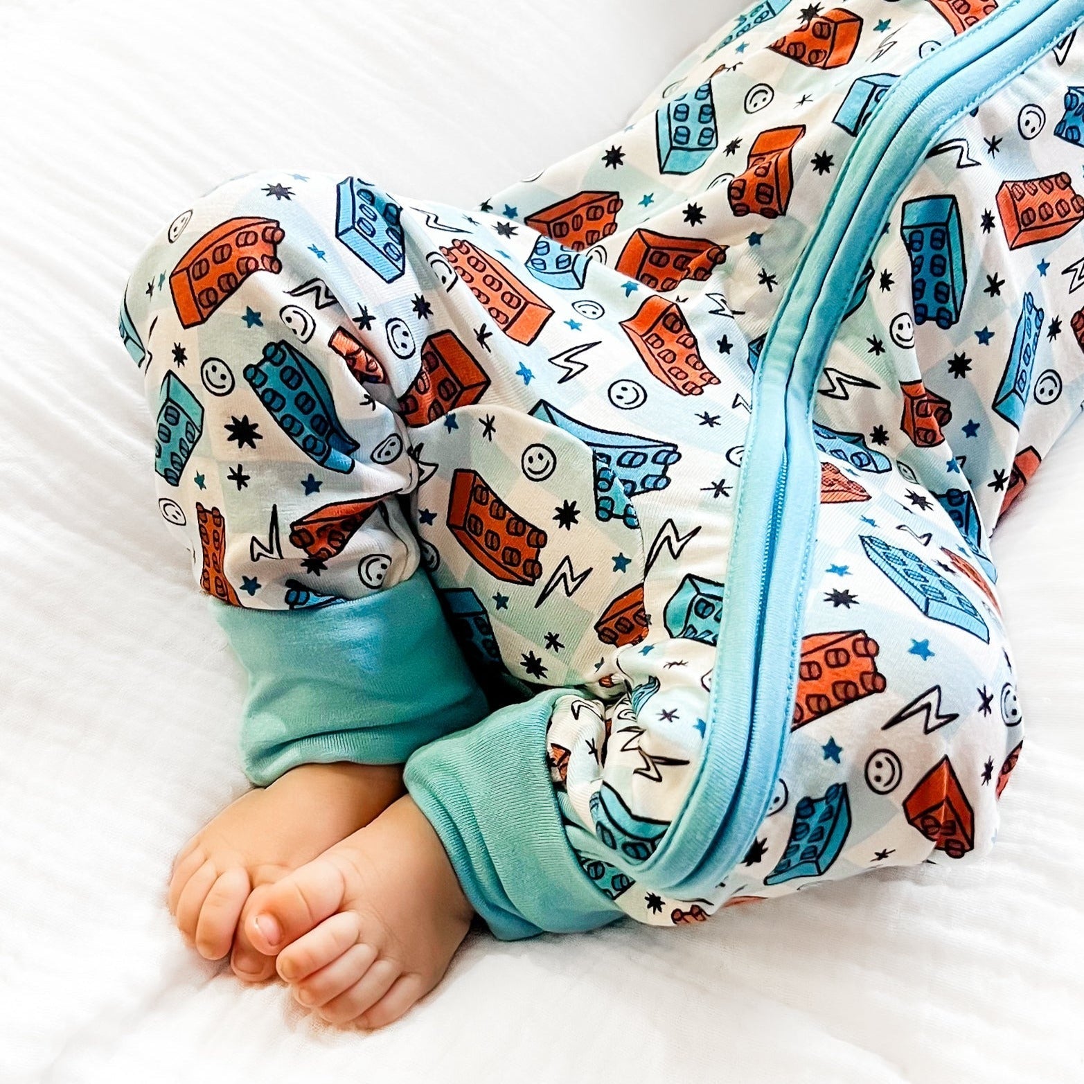 ZIP ROMPER - Legos - Mack & Harvie