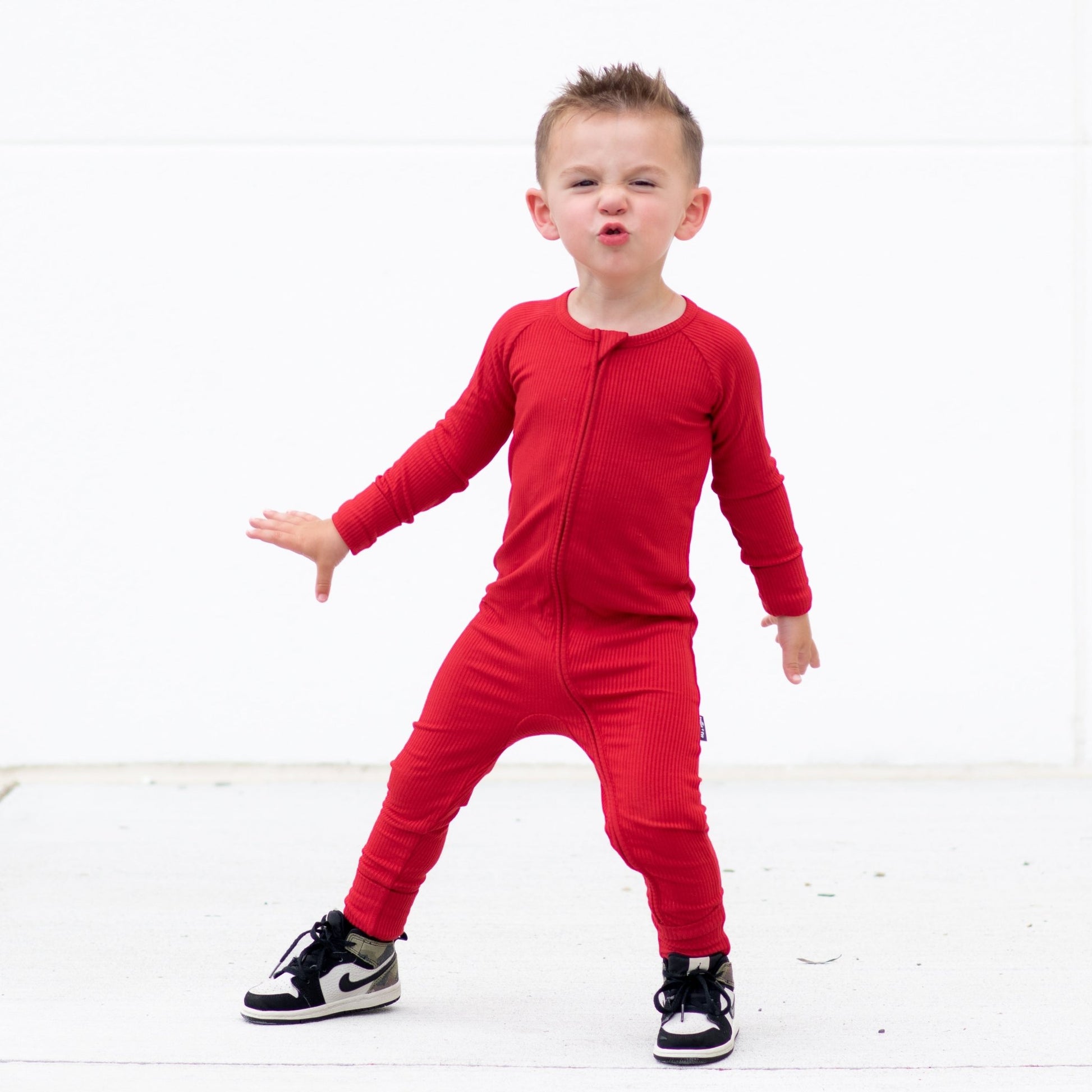 ZIP ROMPER - Red Ribbed - Mack & Harvie