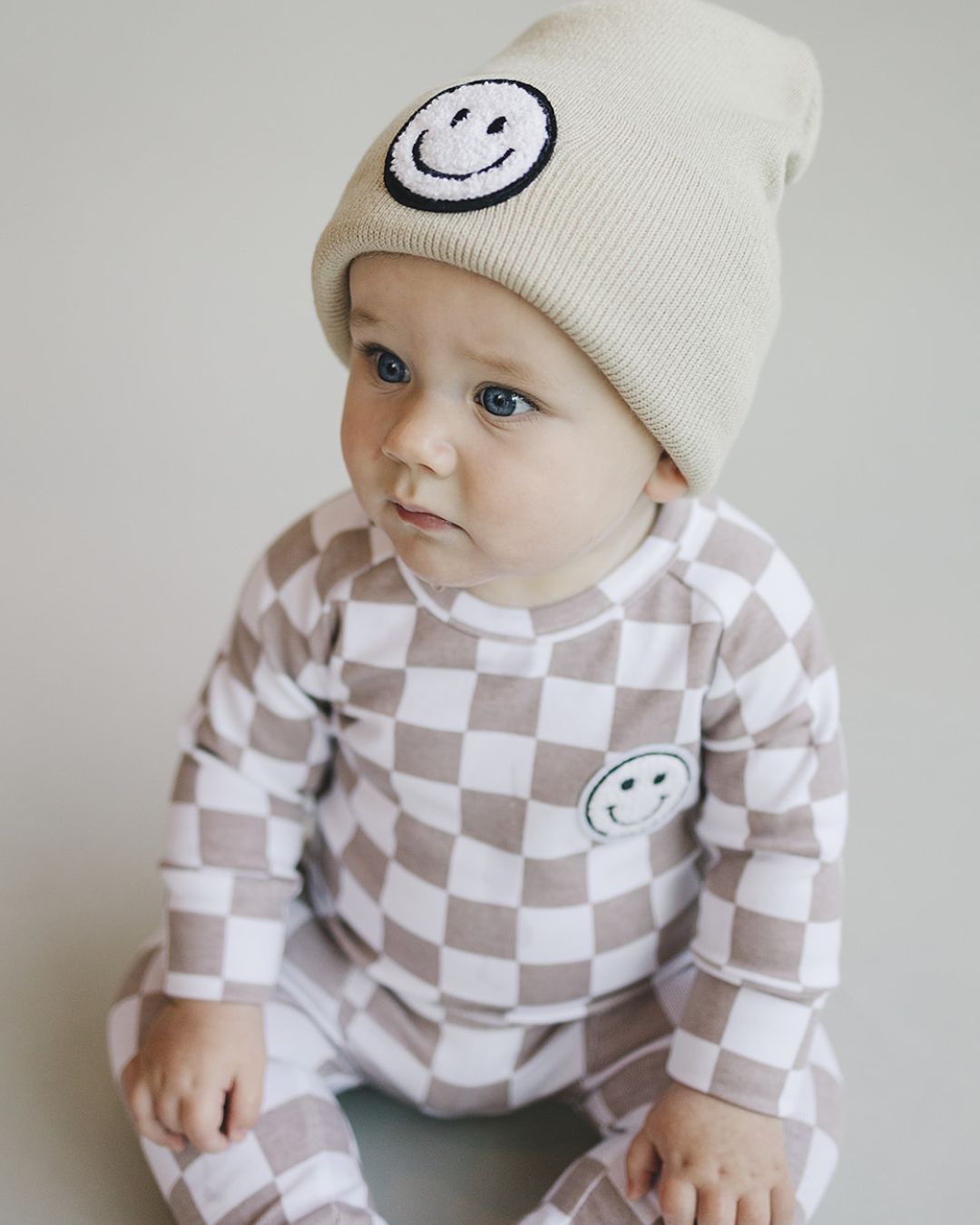 Checkered Smiley Lounge Set | Latte - Mack & Harvie