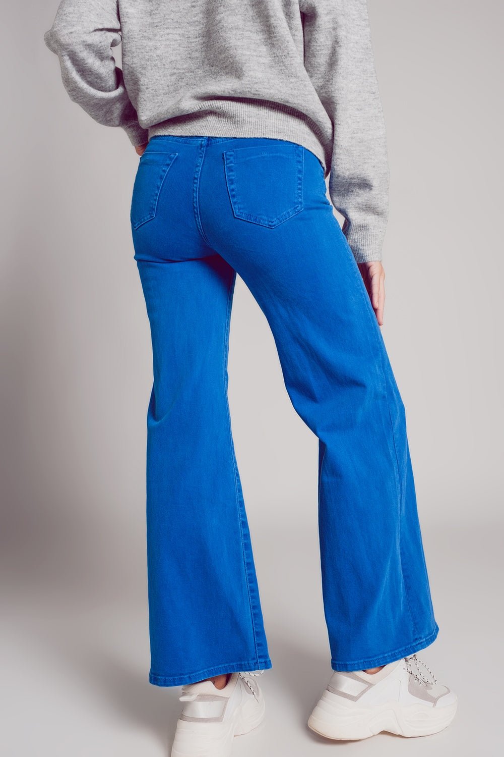 Cotton Blend Wide Leg Jeans in Blue - Mack & Harvie