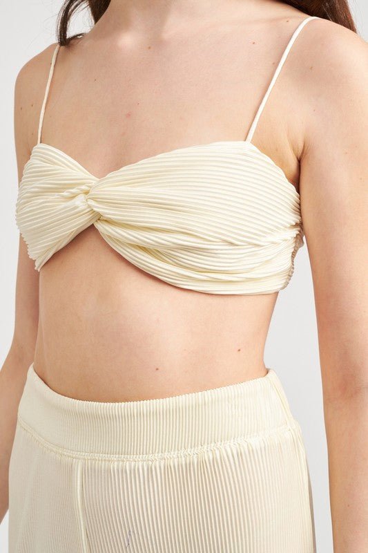 CROPPED TOP WITH KNOT DETAIL - Mack & Harvie