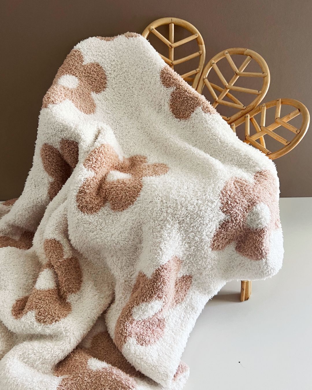 Daisy Fuzzy Blanket | Latte - Mack & Harvie