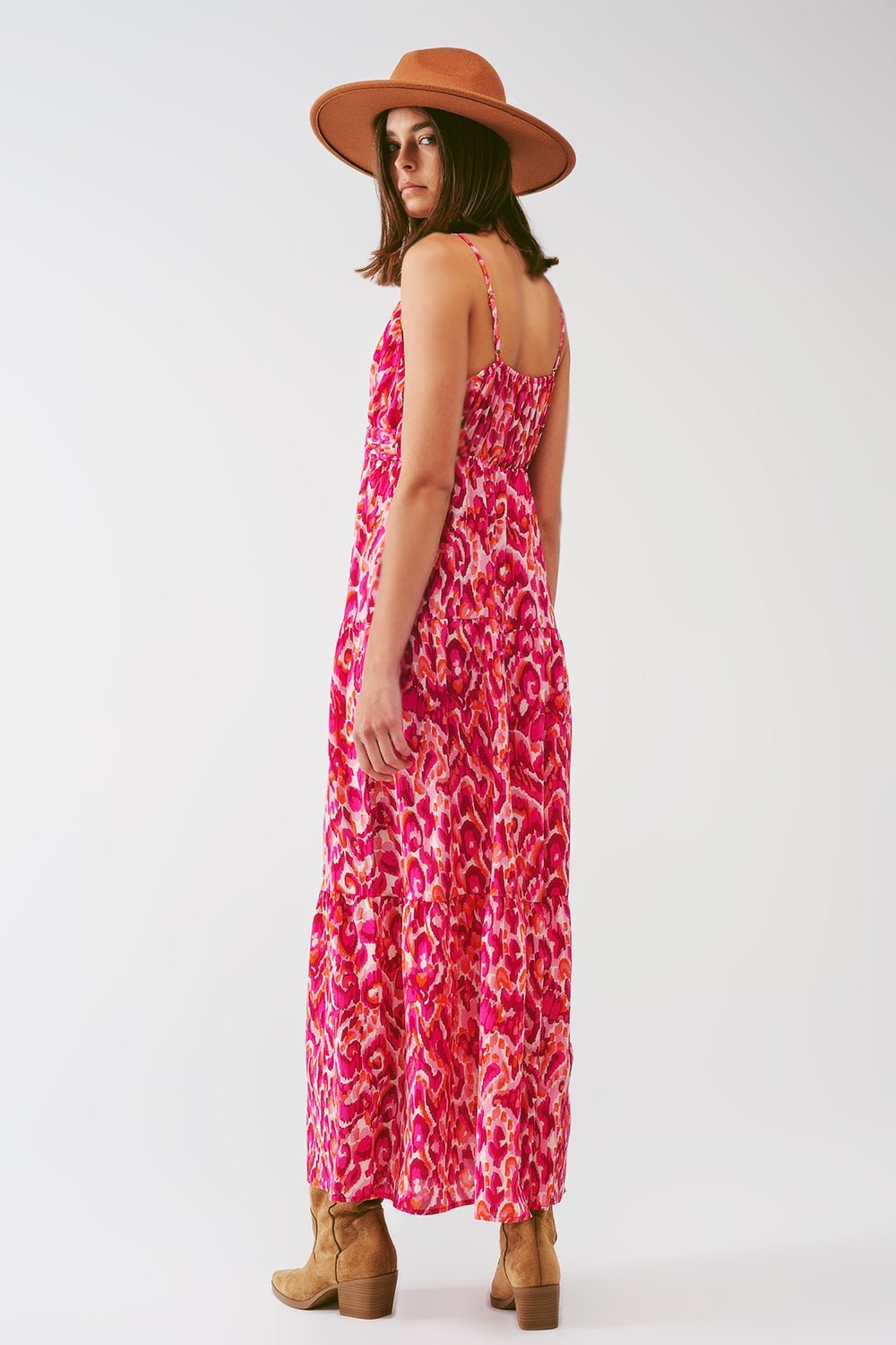 Floral Print Maxi Dress With v Neck in Pink - Mack & Harvie