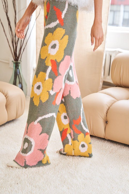 Flower Printed Casual Cozy Full Long Wide Pants - Mack & Harvie