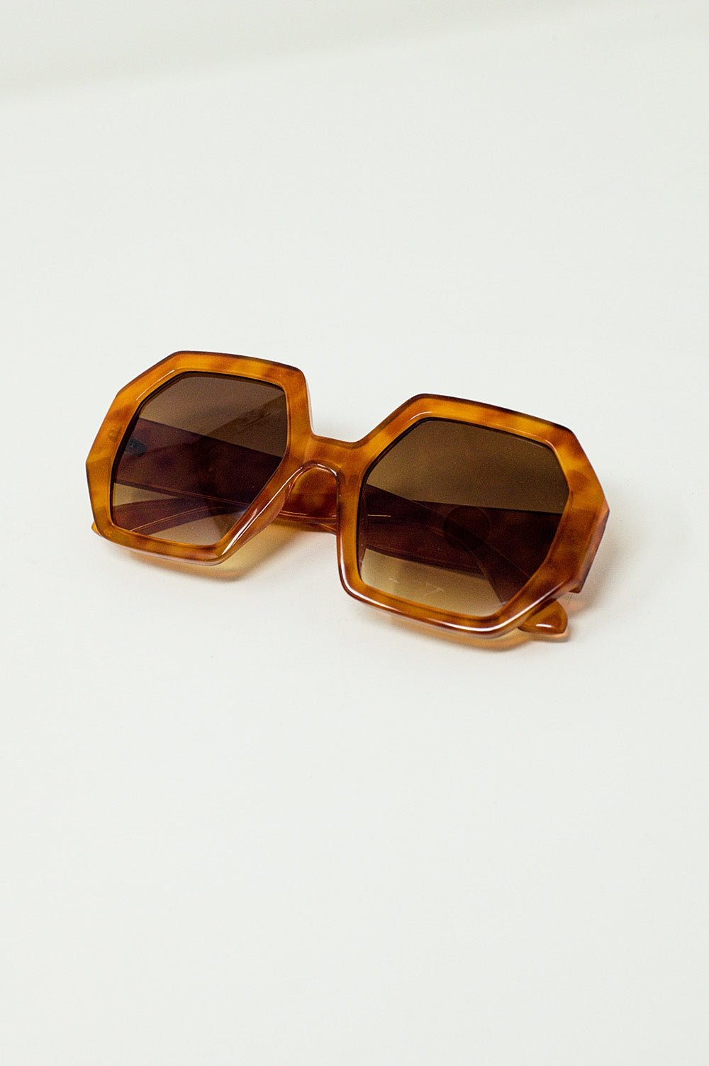 Hexagonal Oversized Sunglasses in Vintage Tortoiseshell - Mack & Harvie