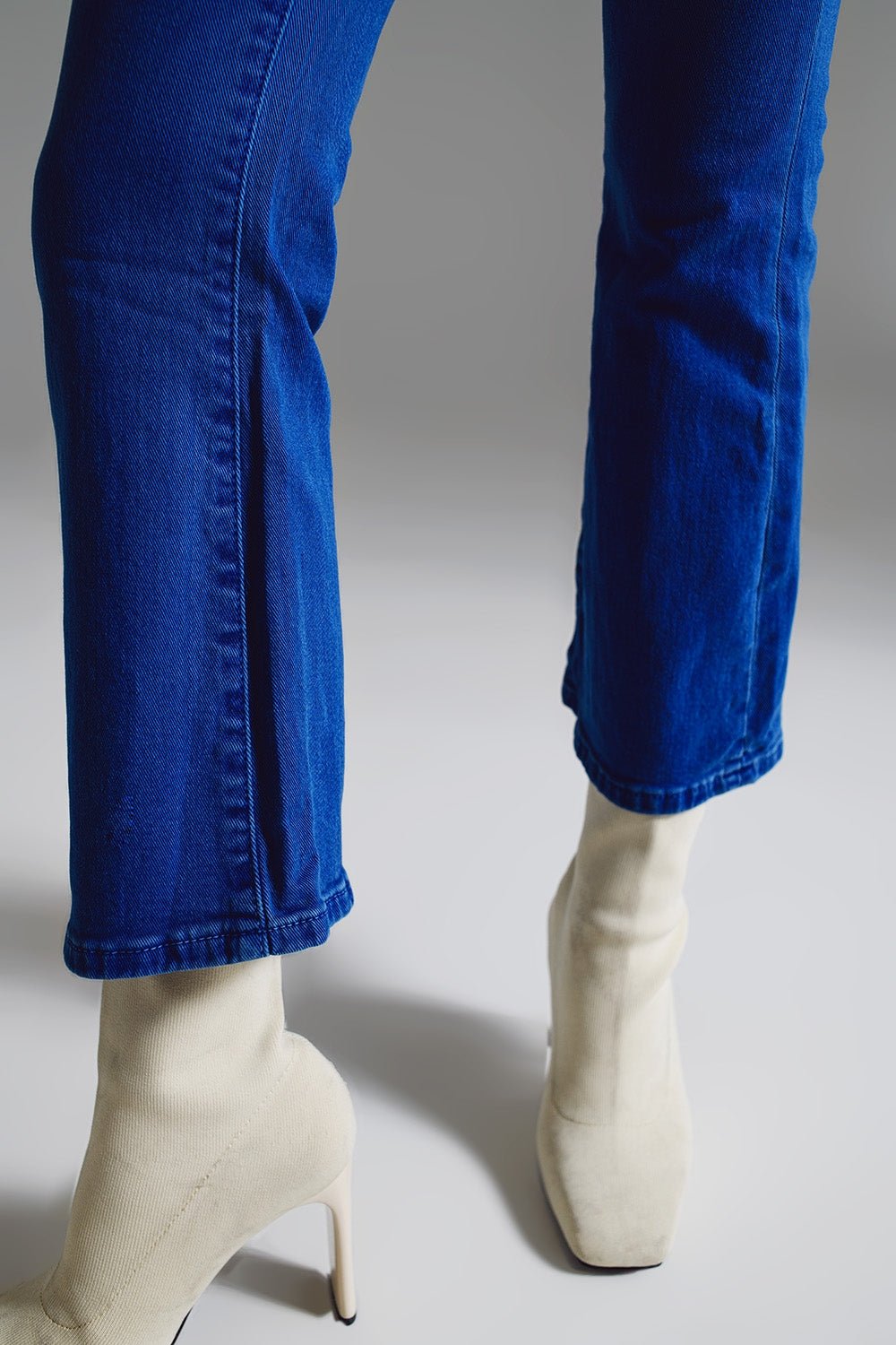 High Waist Flair Jeans in Blue - Mack & Harvie