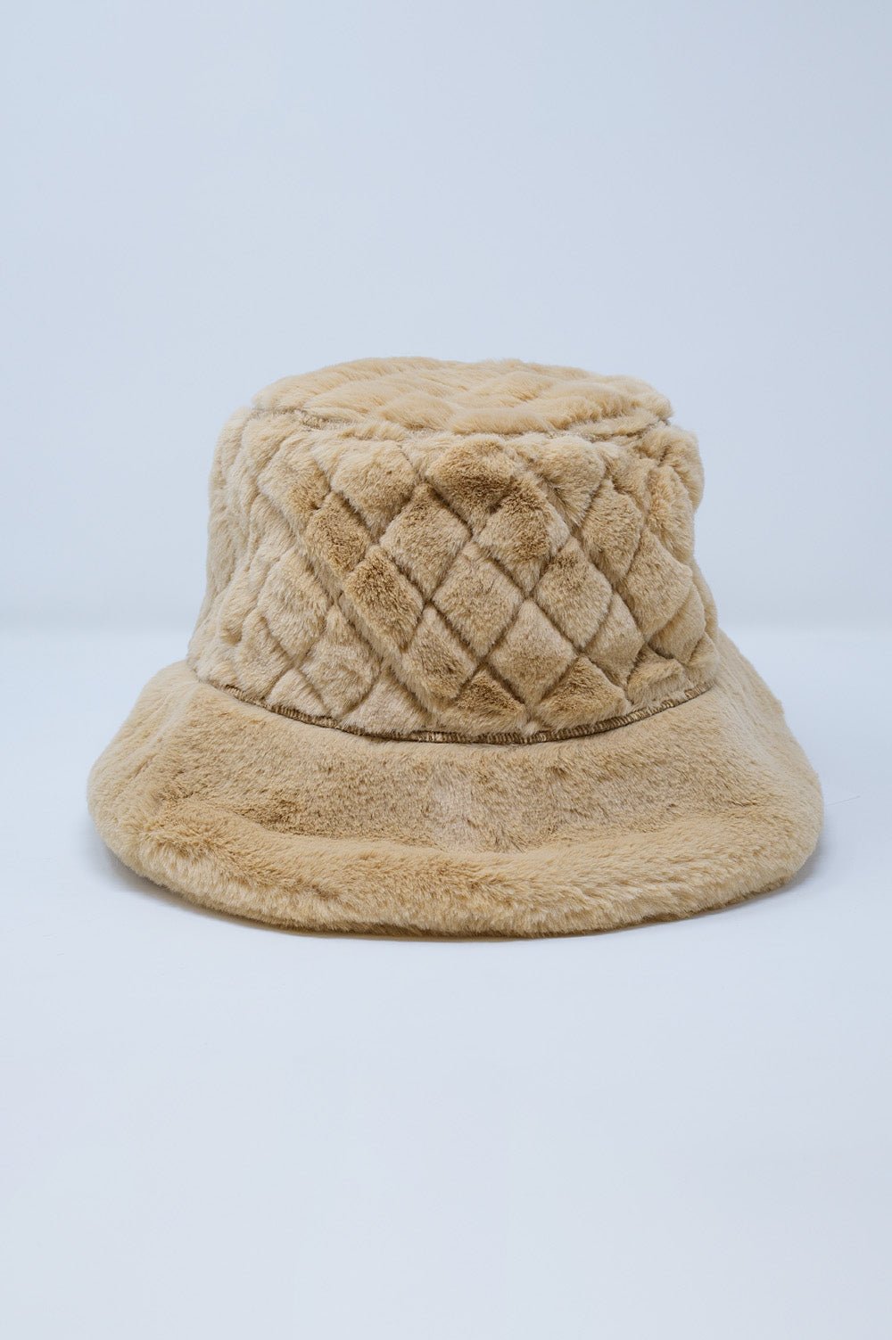 Quilted Bucket Hat in Beige Faux Fur - Mack & Harvie