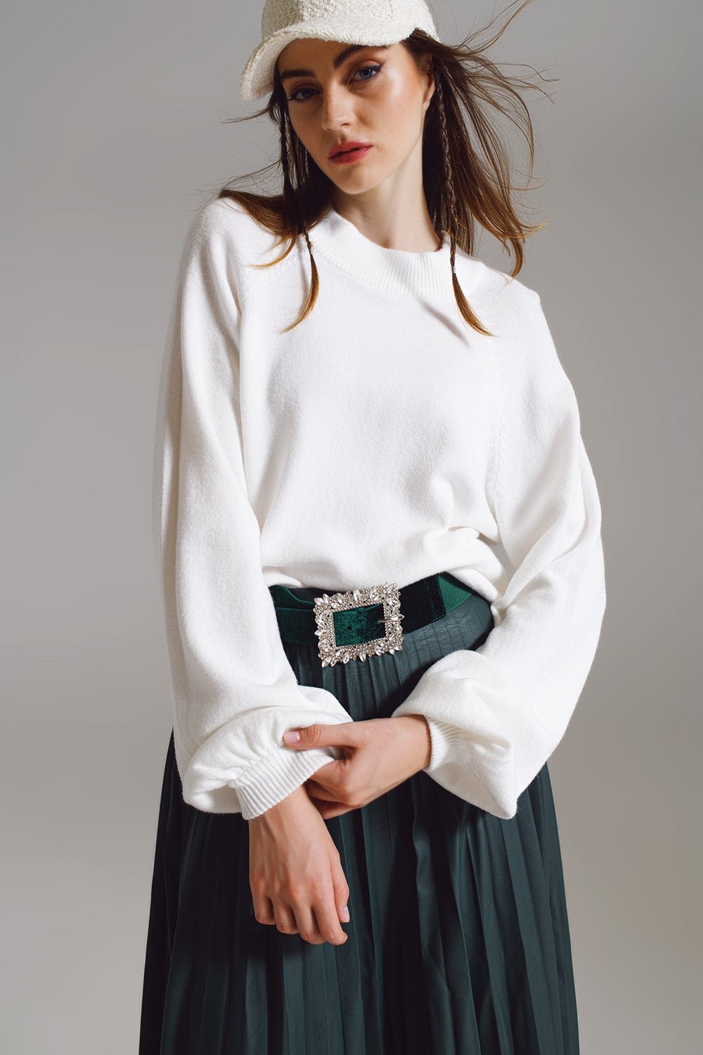 Relaxed Style White Jumper With Balloon Sleeves - Mack & Harvie