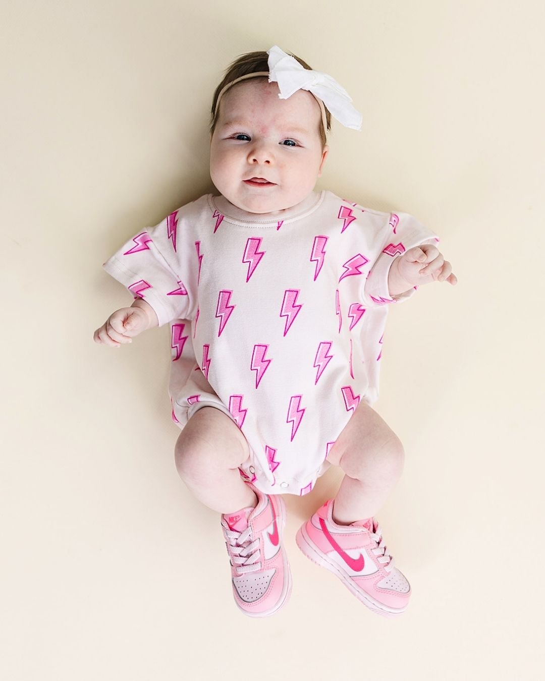 Short Sleeve Bubble Romper | Pink Bolts - Mack & Harvie