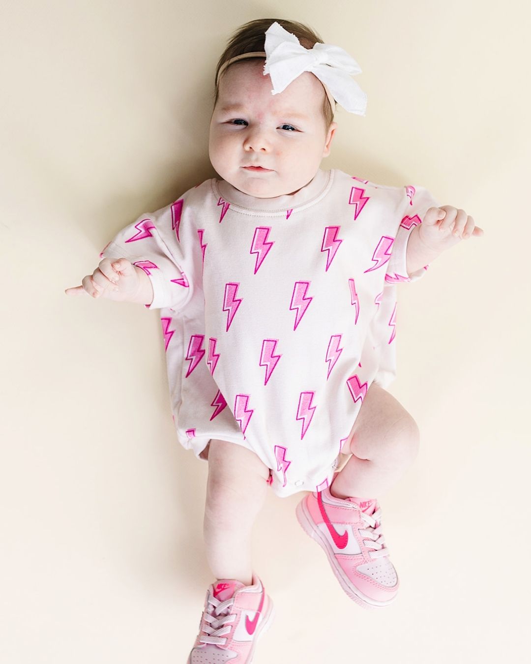 Short Sleeve Bubble Romper | Pink Bolts - Mack & Harvie