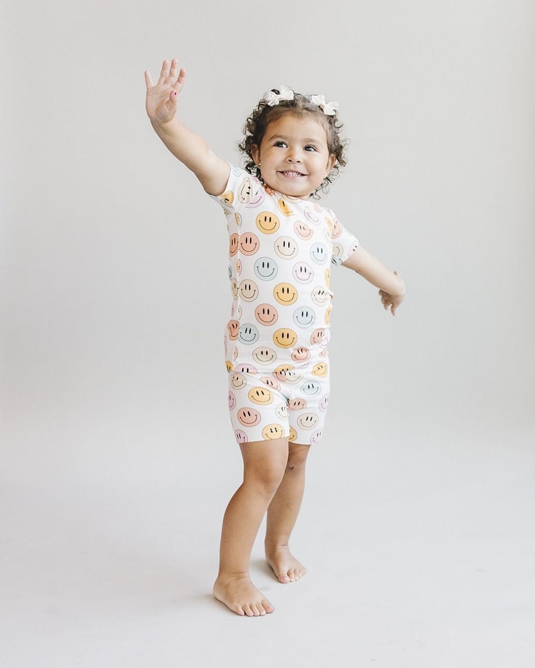Smiley Bamboo Two Piece Shorts Set | Pink - Mack & Harvie