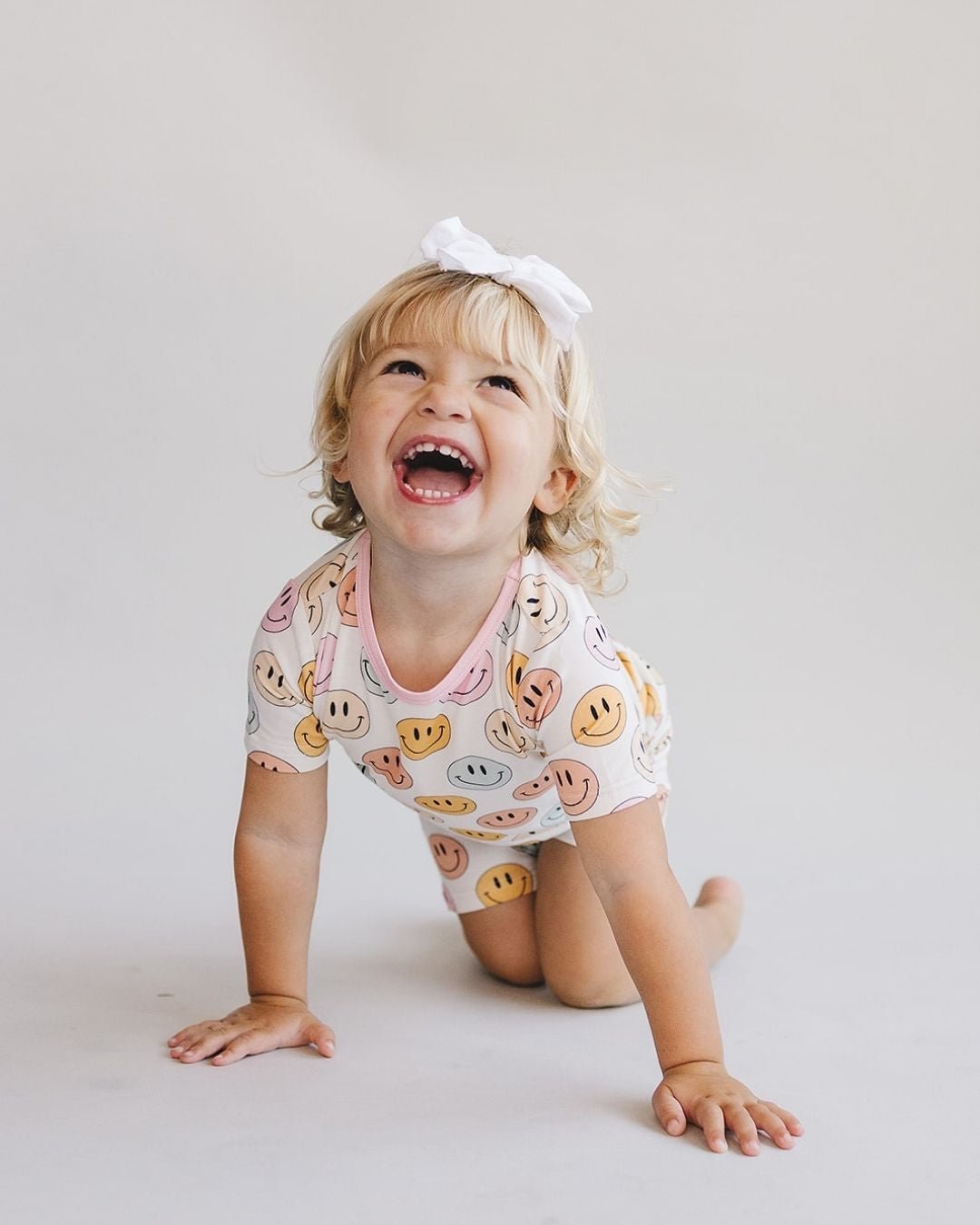 Smiley Bamboo Two Piece Shorts Set | Pink - Mack & Harvie