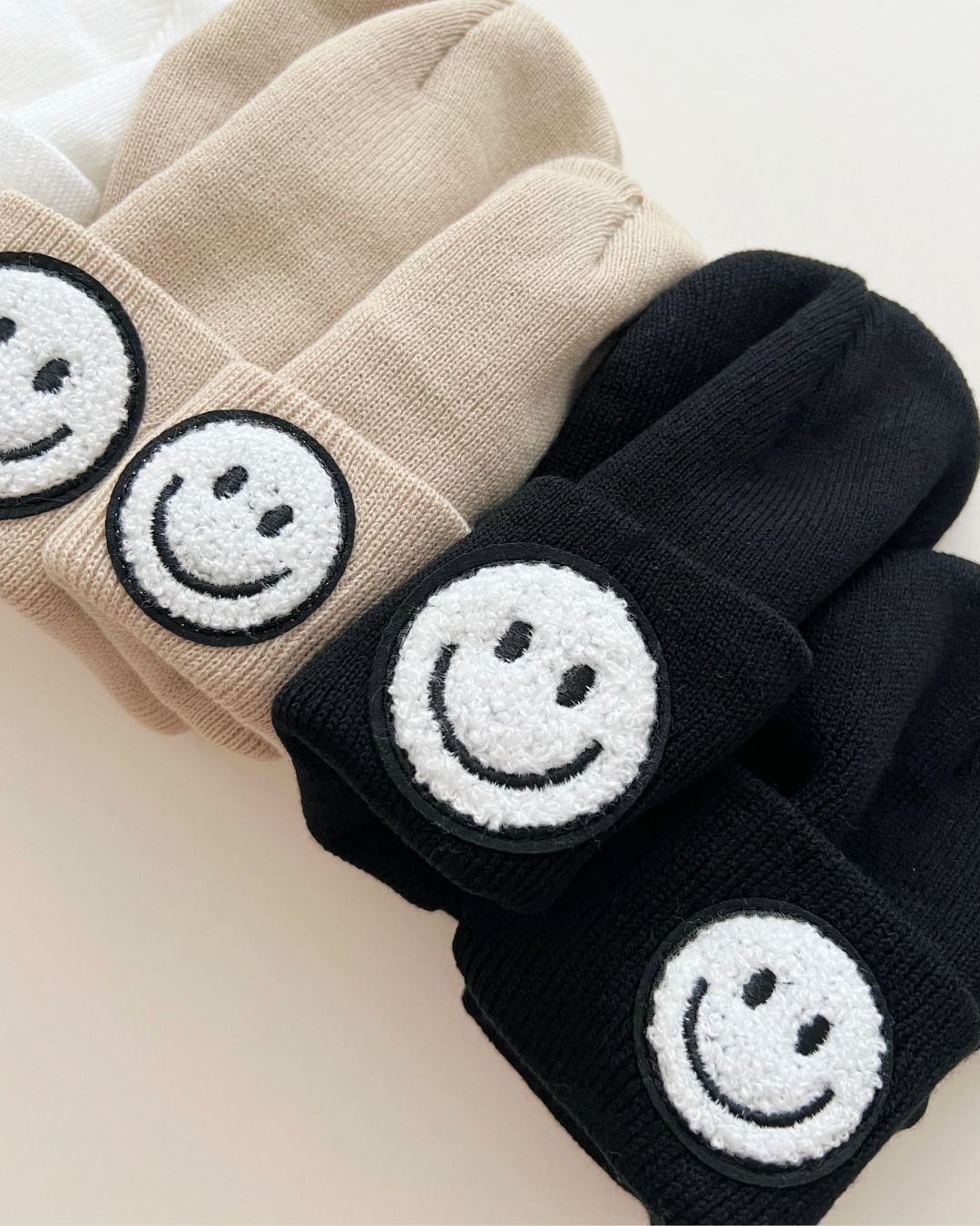 Smiley Beanie | Black - Mack & Harvie