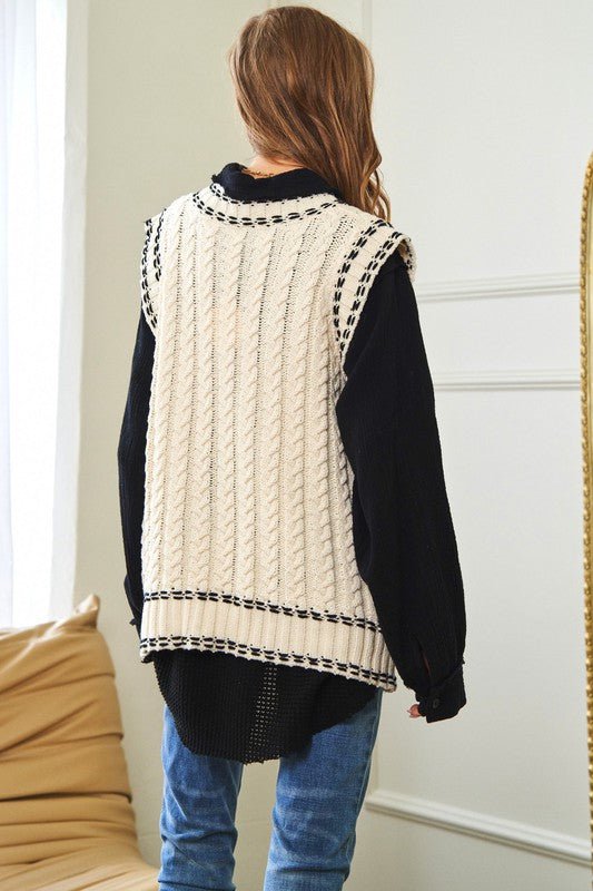 Solid V-Neck Sleeveless Pocket Detail Sweater - Mack & Harvie