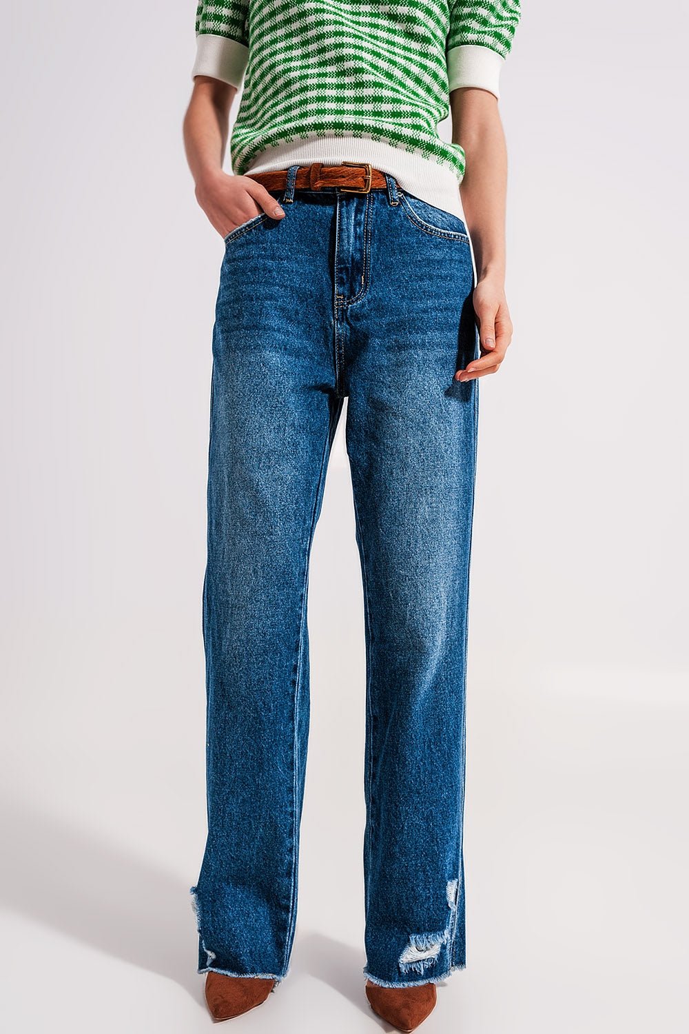 Split Hem Jeans in Medium Denim - Mack & Harvie