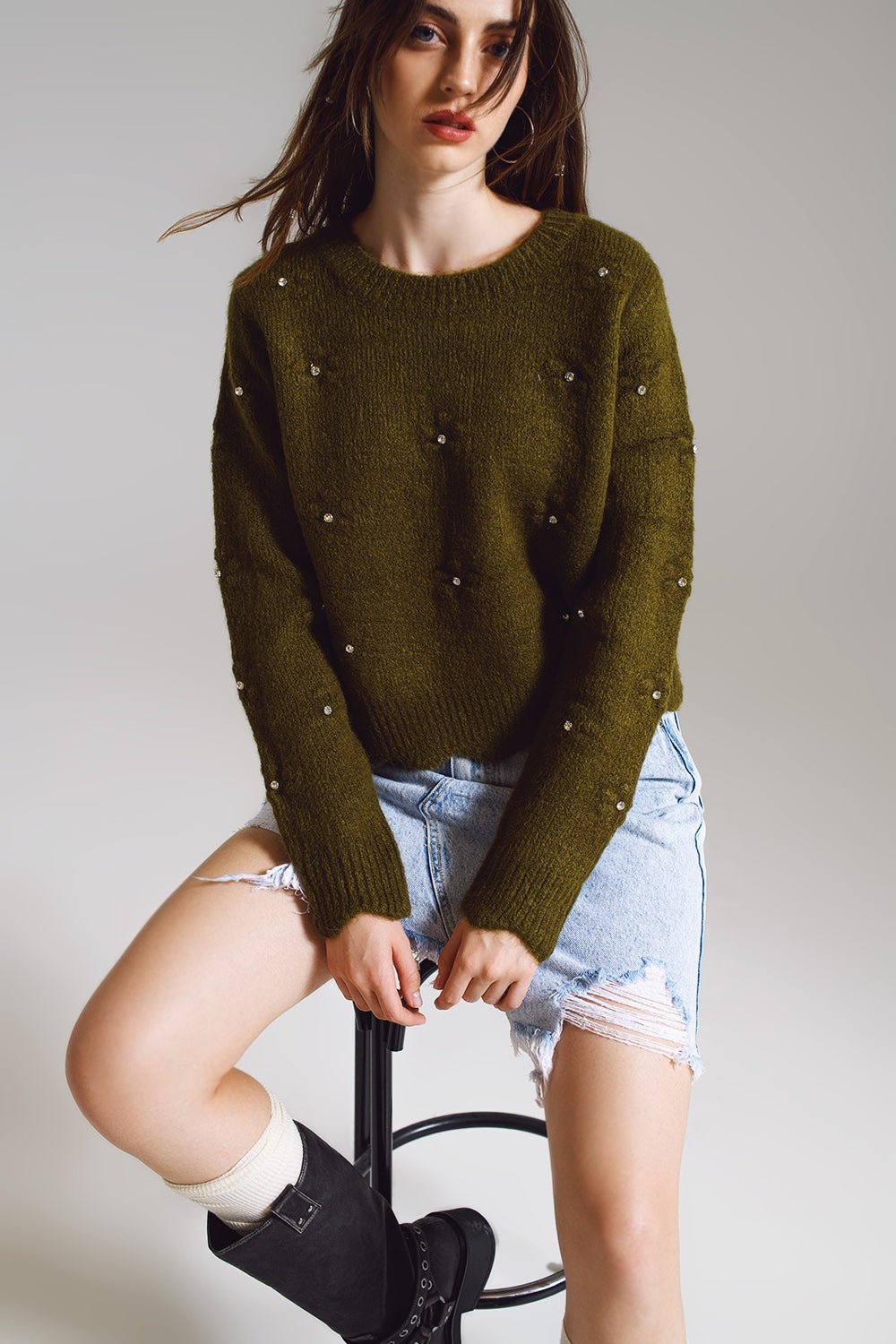 Sweater With Knitted Flowers and Strass Embellished in Khaki - Mack & Harvie