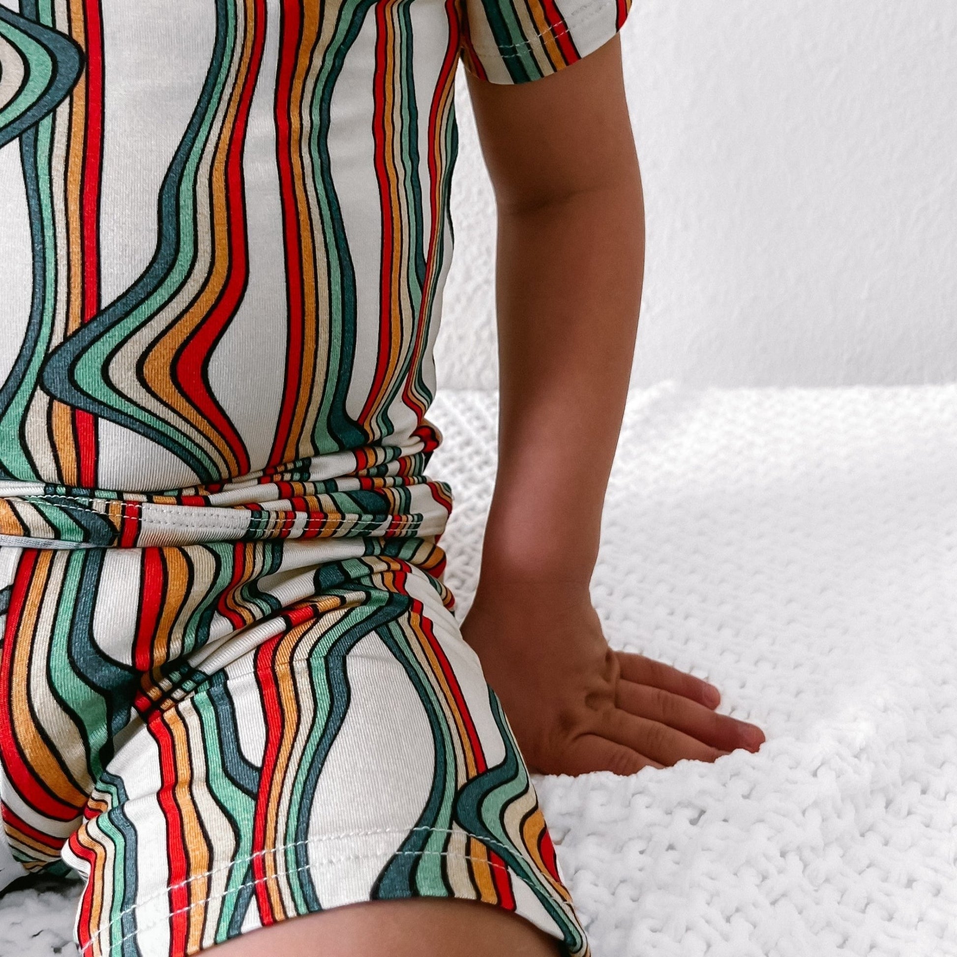 TWO PIECE SHORTIE SET- Retro Rainbow - Mack & Harvie
