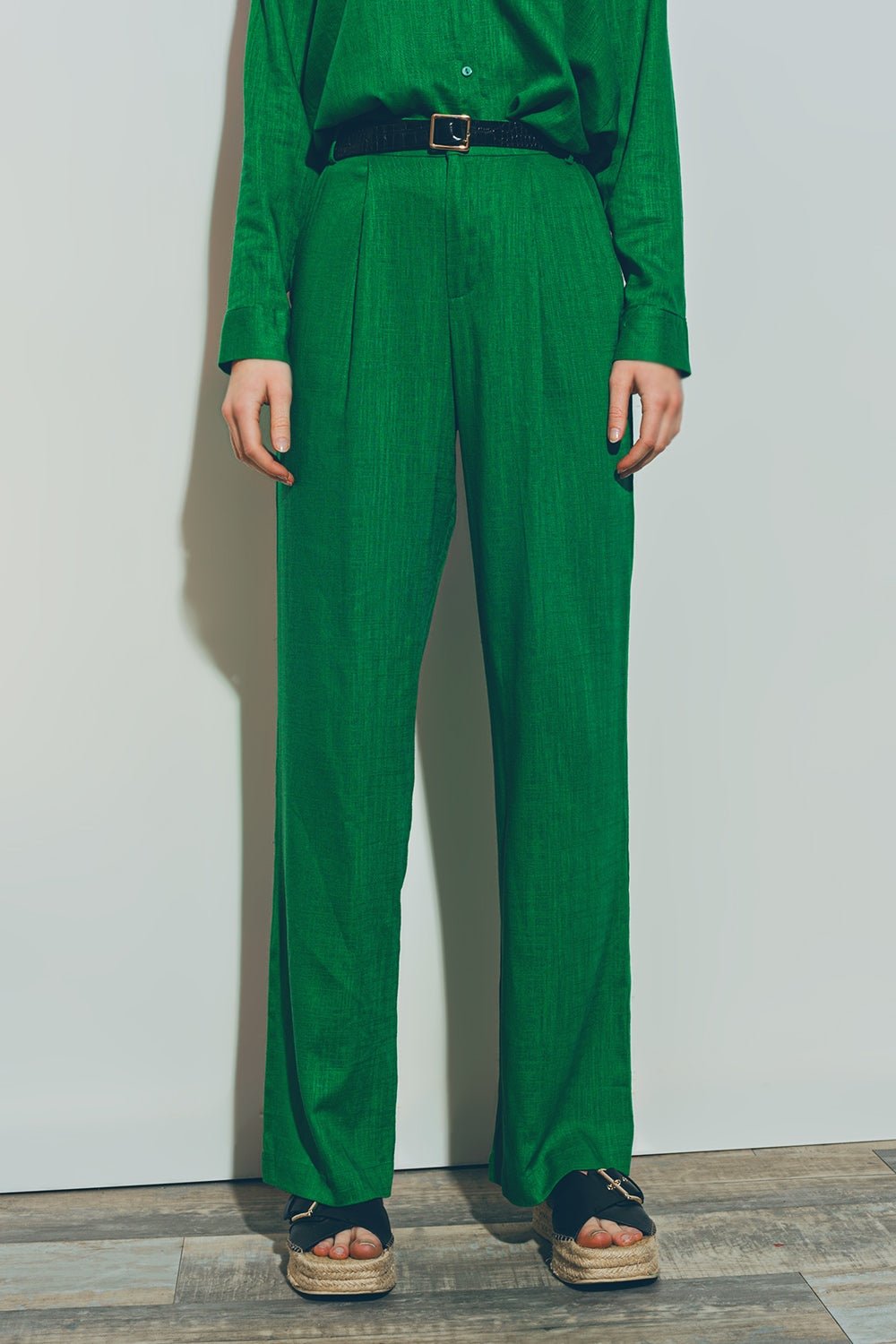 Wide-Legged Pants in Light Cotton Fabric in Green - Mack & Harvie